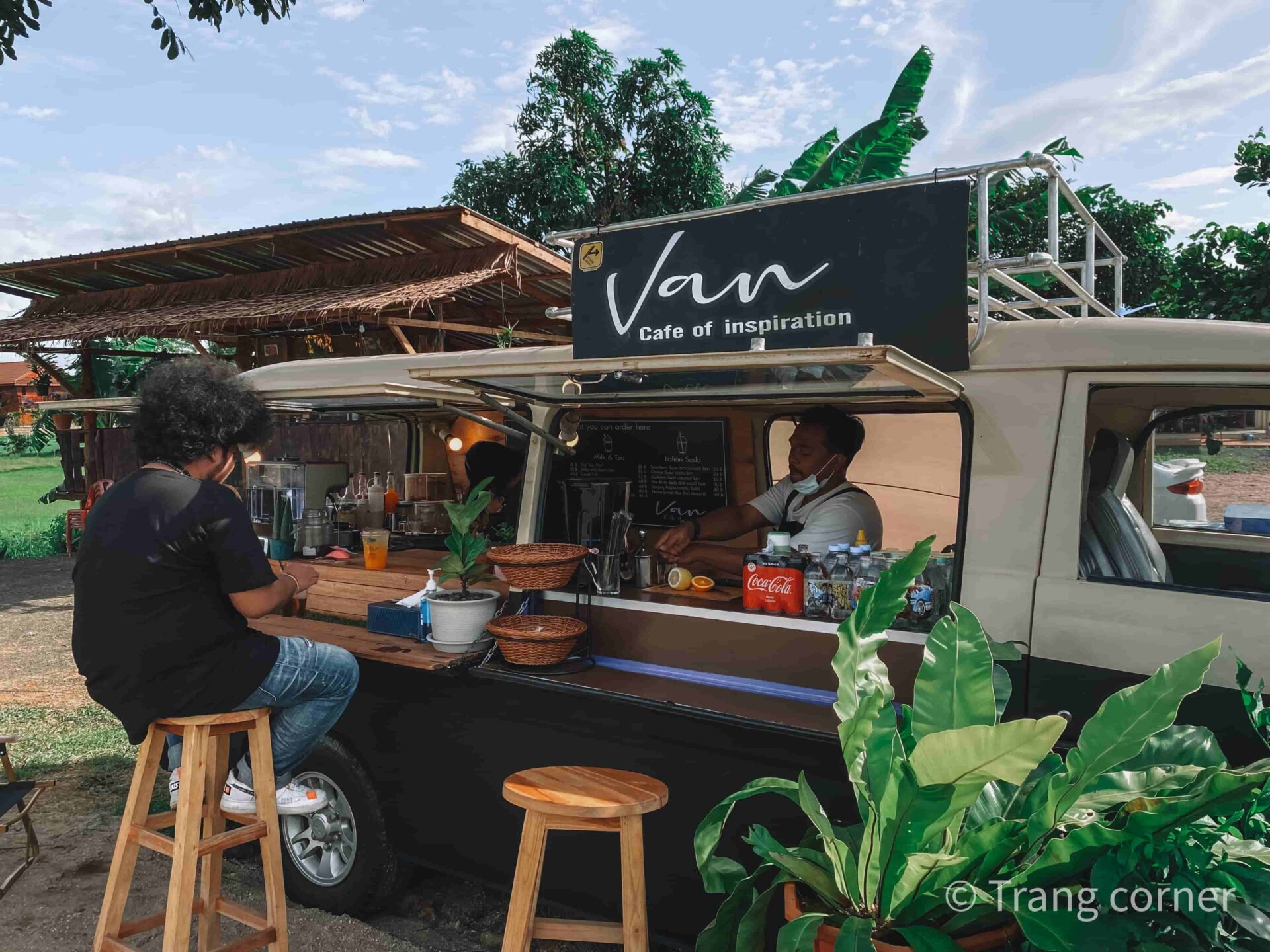 راه اندازی کافه ون